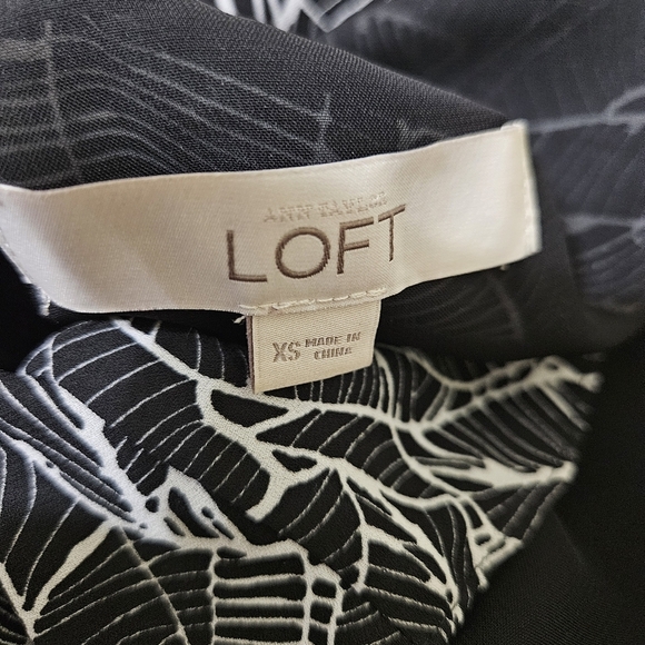 LOFT Leaf Print Layered Tank Blouse - Picture 3 of 7